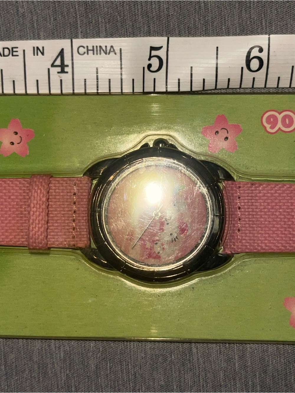 NOS Vintage 2006 Sanrio Fans Club promotional wristwatch Hello Kitty Analog Pink - Picture 8 of 9